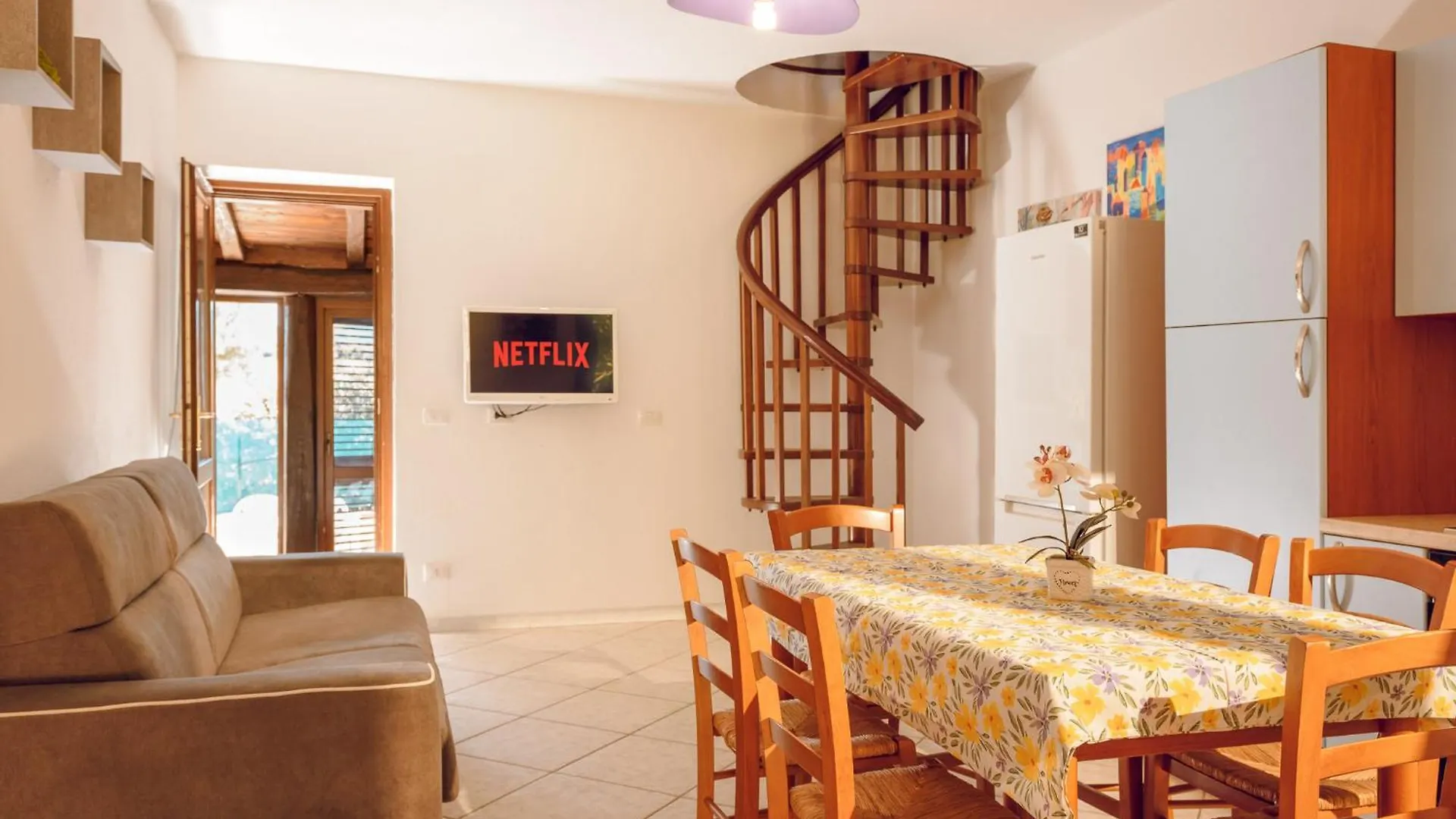 Holiday home Emerald House San Teodoro, Private Parking Villa San Teodoro