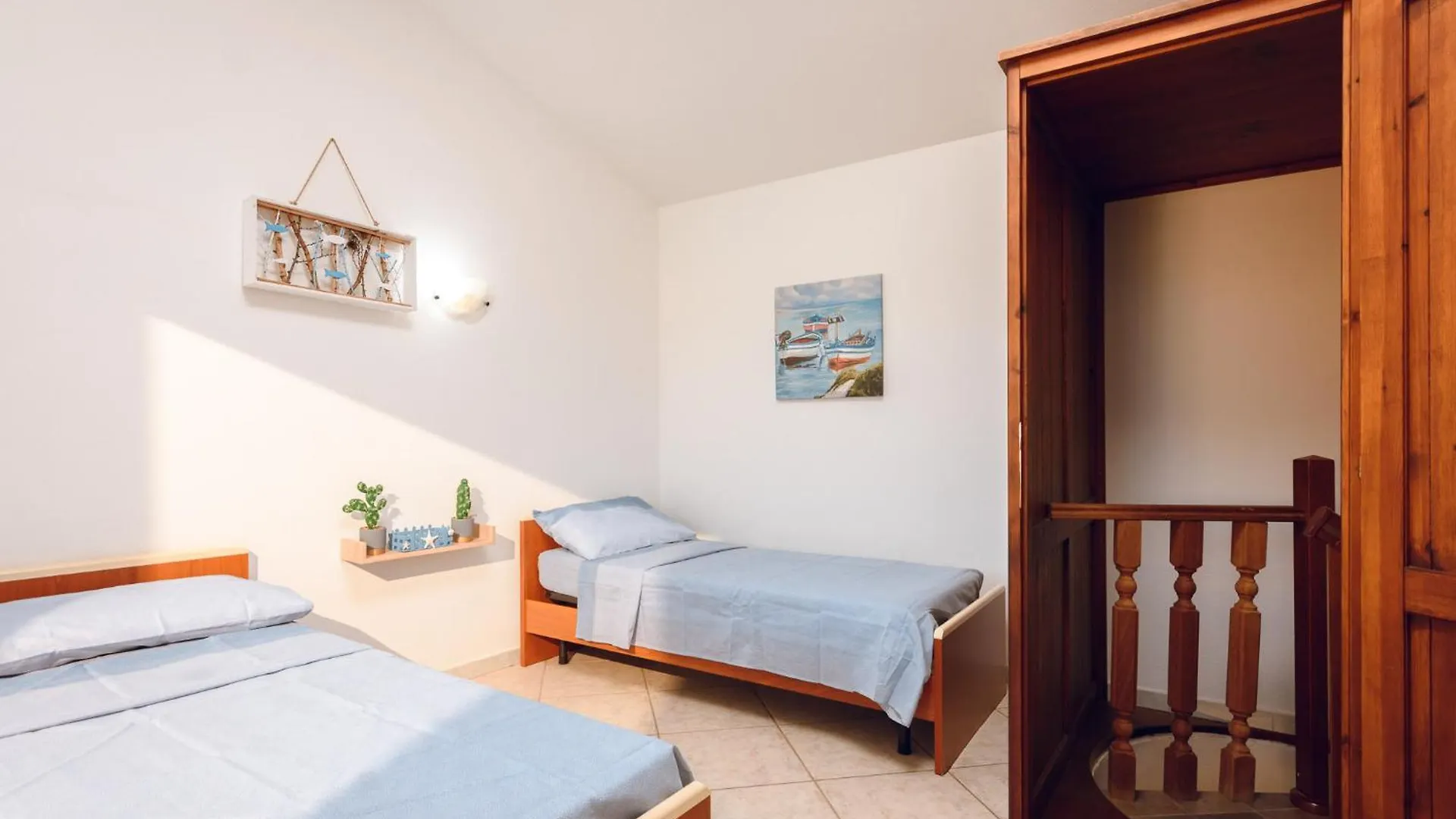 Emerald House San Teodoro, Private Parking Villa San Teodoro  0*, San Teodoro (Sardinia)