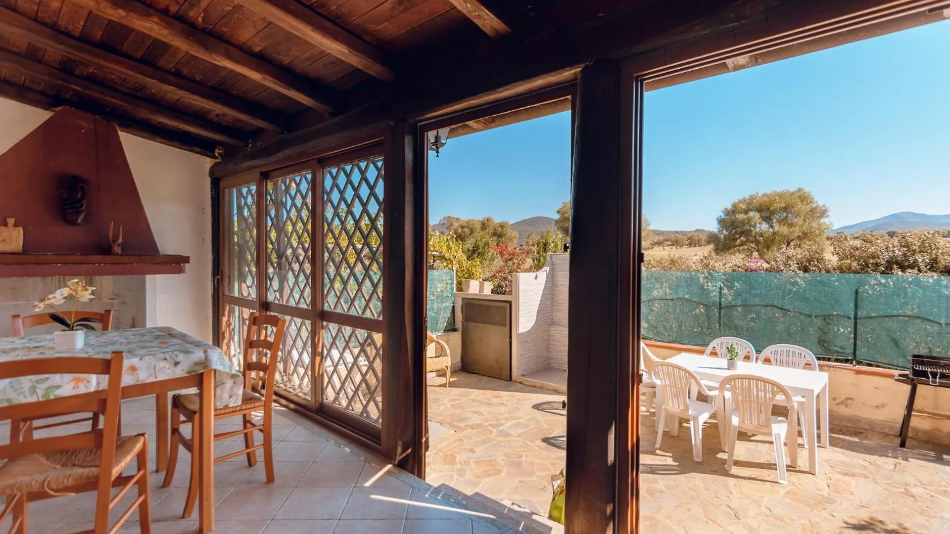 Holiday home Emerald House San Teodoro, Private Parking Villa San Teodoro  Italy